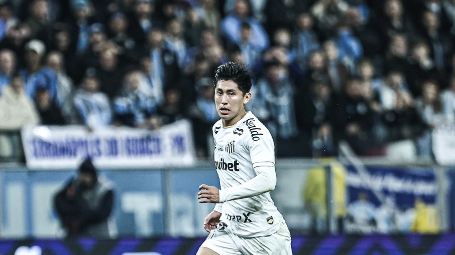 Miguelito abriu o placar para o Santos contra o Vitória Miguelito abriu o placar para o Santos contra o Vitória