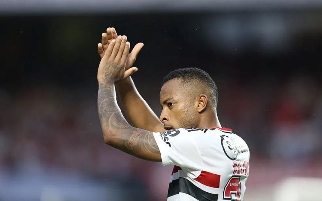 Botafogo fará proposta para contratar Wellington, lateral-esquerdo do São Paulo