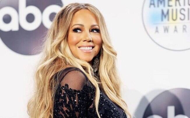 Mariah Carey tem uma das dicas de beleza mais inusitadas: tomar banho de leite para manter a pele jovem e hidratada