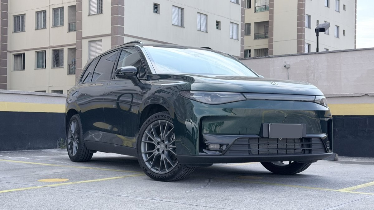 SUV mede 4,70 metros de comprimento e tem porte semelhante ao de modelos médios do segmento. SUV mede 4,70 metros de comprimento e tem porte semelhante ao de modelos médios do segmento.