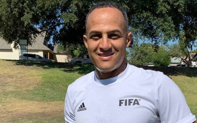 Ismail Elfath será o árbitro de Argentina x Inglaterra Ismail Elfath será o árbitro de Argentina x Inglaterra