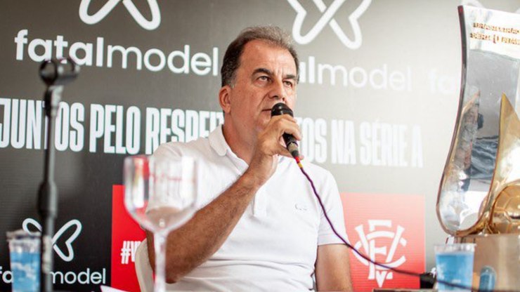 Presidente do Vitória dispara: "Parabéns aos envolvidos"