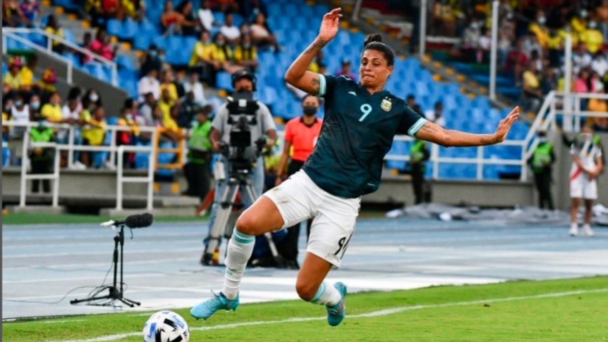 Fechada com o Flamengo, Sole Jaimes é esperança da Argentina contra o