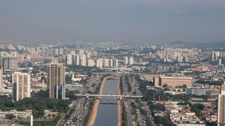 Previsão do tempo é de céu nublado em São Paulo