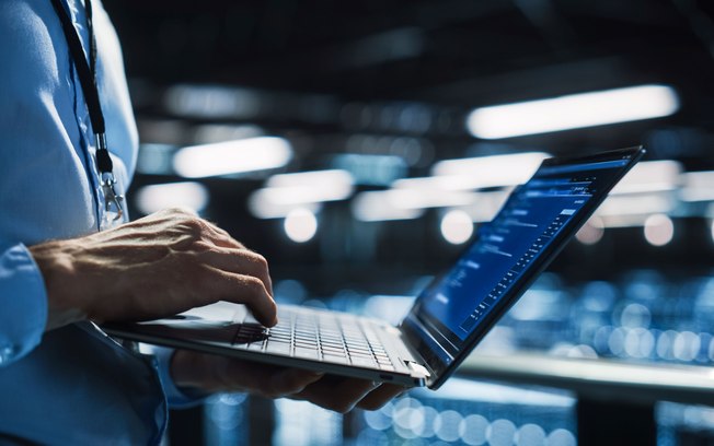 Empresas aceleram investimentos em novas tecnologias