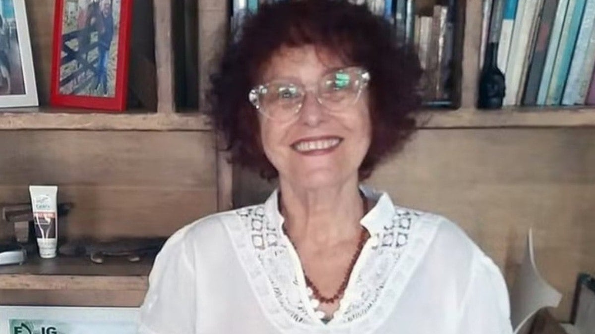 A escritora Roseana Murray, de 73 anos
