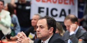 Relator rejeita recurso contra perda de mandato de Glauber Braga