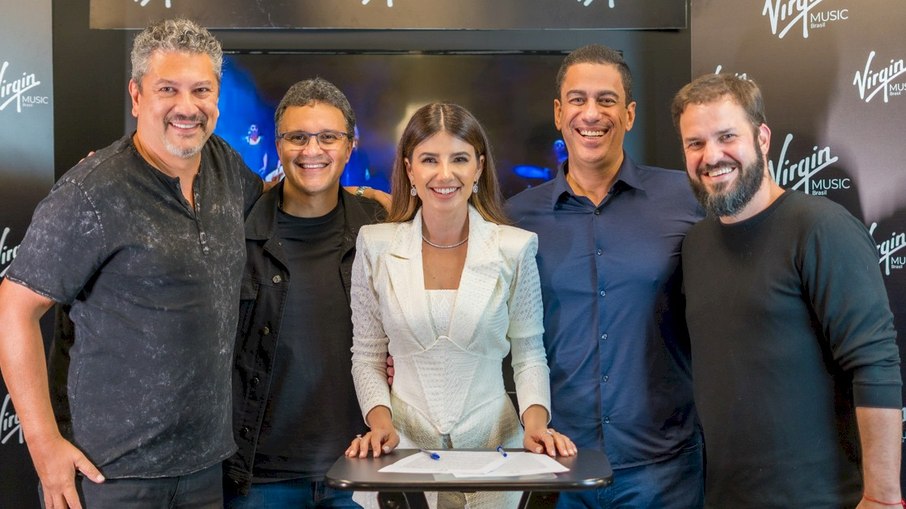 Paula Fernandes assina com a Virgin Music, selo da Universal Music