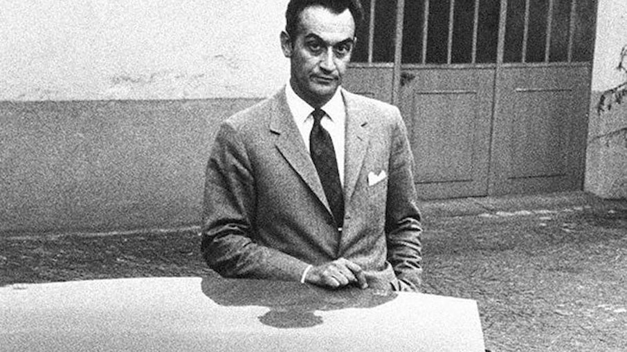 Alejandro de Tomaso, o argentino radicado na Itália que decidiu rivalizar com Ferrari e Lamborghini Alejandro de Tomaso, o argentino radicado na Itália que decidiu rivalizar com Ferrari e Lamborghini