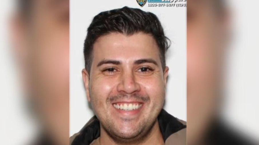 Falso médico foi identificado como Felipe Hoyos-Foronda Falso médico foi identificado como Felipe Hoyos-Foronda