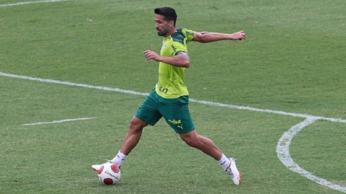 Lesão de Luan preocupa, e Palmeiras pode ter até três desfalques no time titular para o jogo de ida da Recopa
