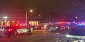 Tiroteio em igreja durante funeral deixa dois mortos nos EUA