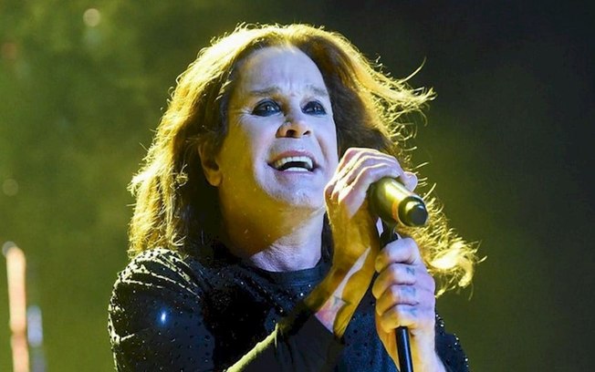 Ozzy Osbourne é submetido à cirurgia delicada