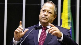 Com prisão mantida pela Câmara, Brazão encara processo de cassação