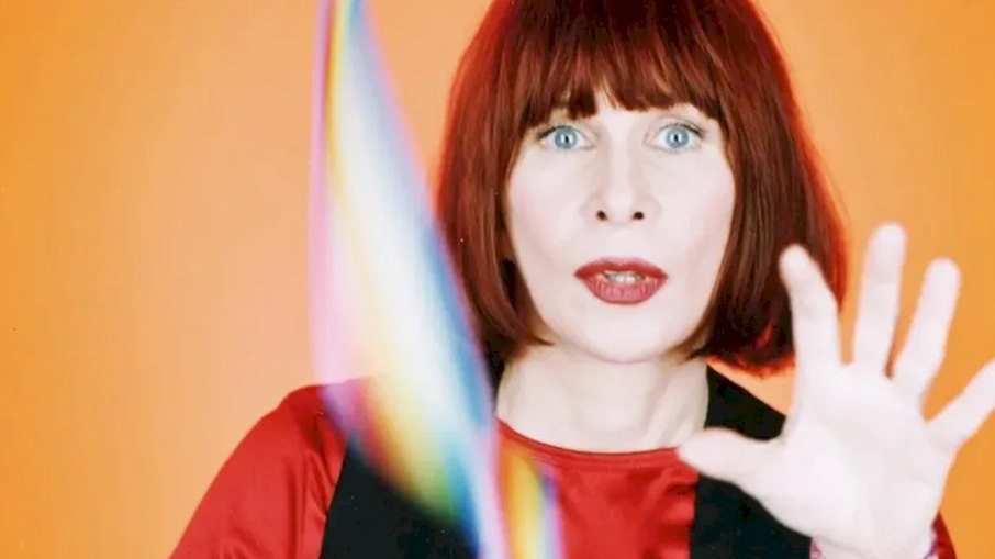 Rita Lee: coletânea reúne tributos de Frejat, IZA e Criolo Rita Lee: coletânea reúne tributos de Frejat, IZA e Criolo
