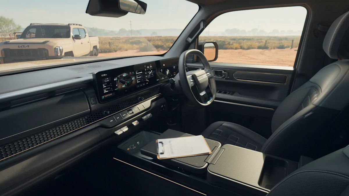 Parte interior da Kia Tasman