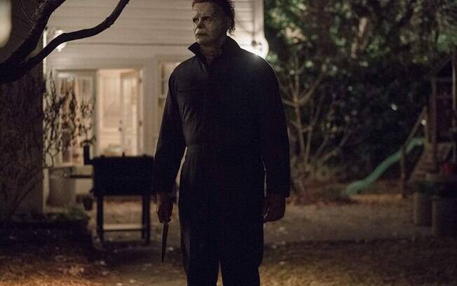 Michael Myers está de volta ação e em uma noite de Halloween