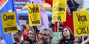 Comissão Especial da Câmara vota fim da escala 6x1 nesta quarta