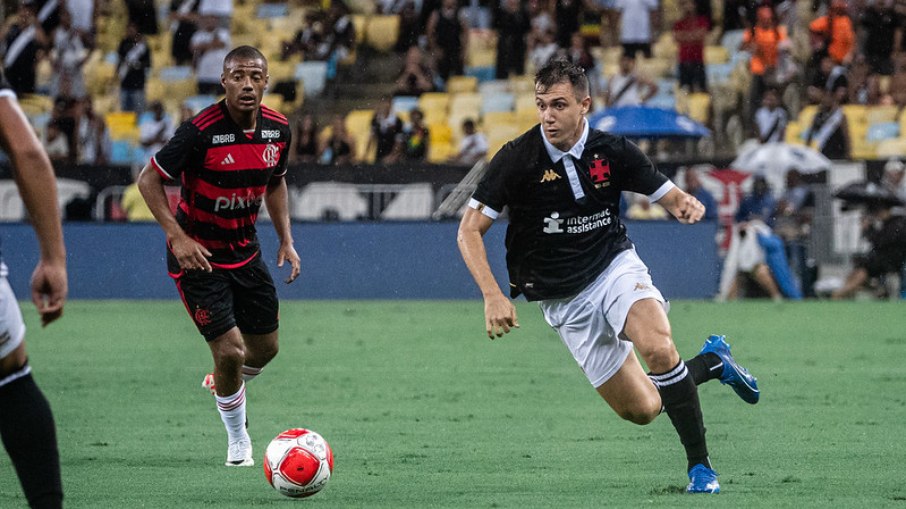 Vasco e Flamengo se enfrentaram pelo Campeonato Carioca