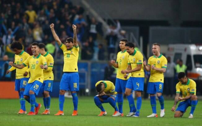 Seleção do Brasil se classificou nos pênaltis para as semifinais da Copa América