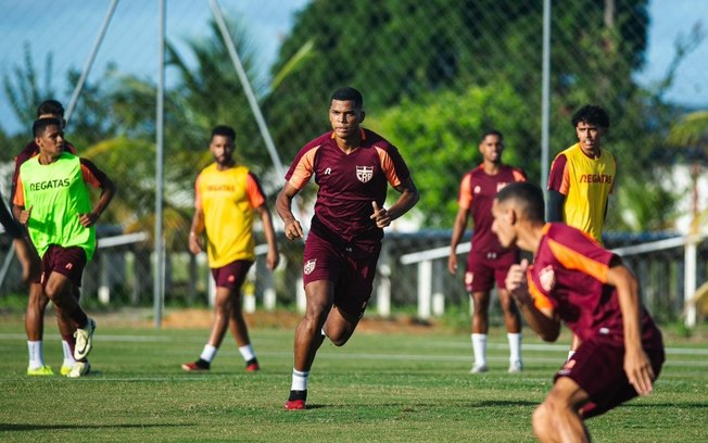 CRB tenta surpreender e vencer primeira fora de casa contra o Avaí