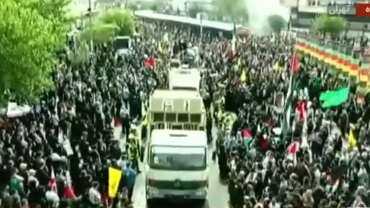 Funeral de Ismail Haniyeh arrastou multidões em Teerã