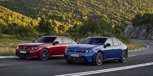 Novo BMW Série 3 dispensa painel e ganha versão de 443 cv