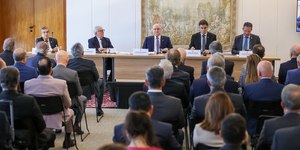 Ministros do STF marcam reuniões para conter crise do Caso Master