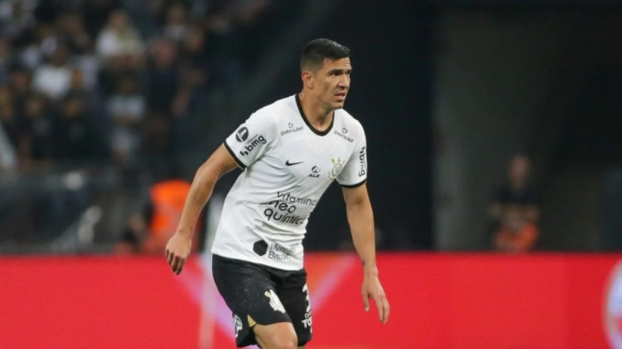 Vasco monitora situação de Balbuena, do Corinthians