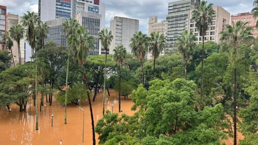 Jardim do Margs após enchentes em Porto Alegre