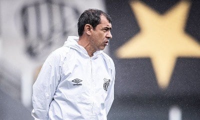 Carille informa ao Santos desejo de permanecer no clube