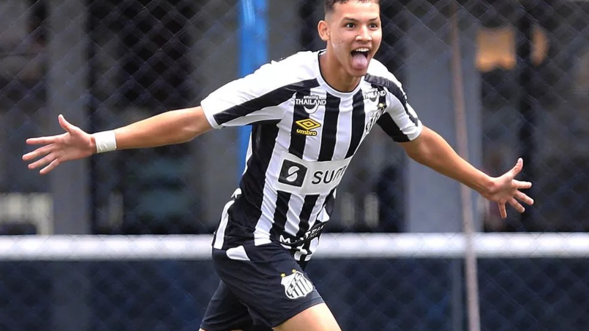 Jovem estrela do Santos, Deivid Washington recusou proposta do Flamengo