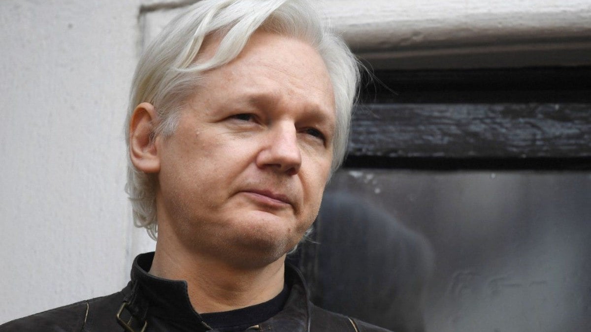 Assange estava detido no Reino Unido desde 2019