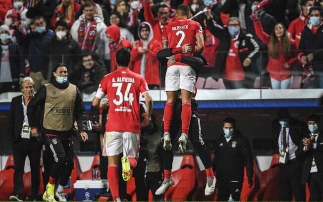 Benfica x Marítimo: onde assistir, horário e escalações do confronto da Primeira Liga