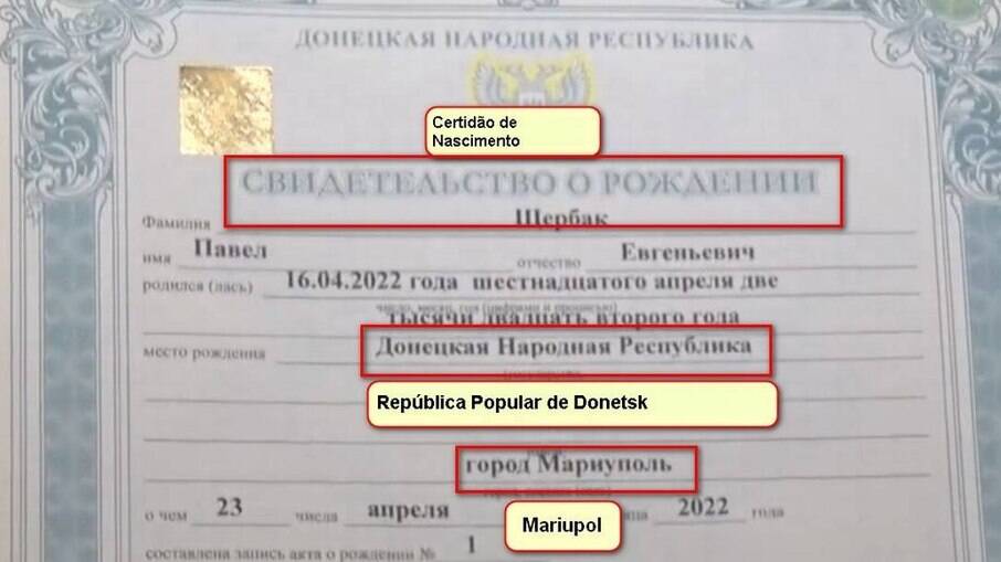 Certidão de nascimento de bebê que nasceu em Mariupol e foi registrado como tendo nacionalidade de Estado-satélite da Rússia