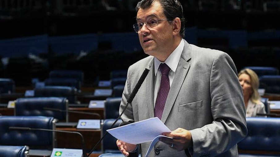 Eduardo Braga (MDB), relator da Reforma Tributária no Senado