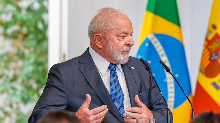 Arquivo: Lula indica embaixadores para Emirados Árabes, Croácia e Marrocos