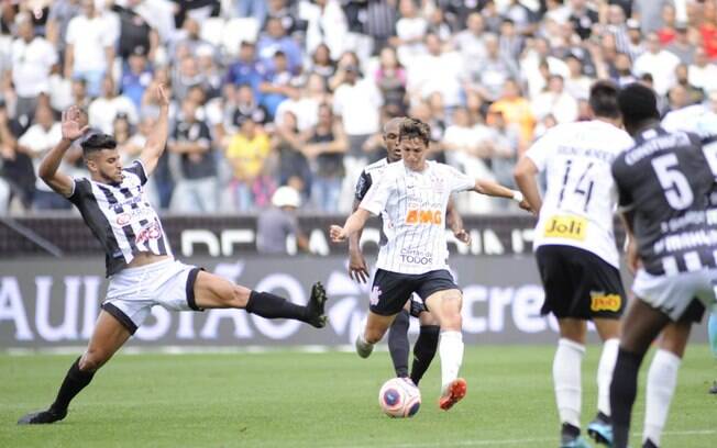 Corinthians perdeu para a Inter de Limeira em casa neste domingo (9) em partida com time misto