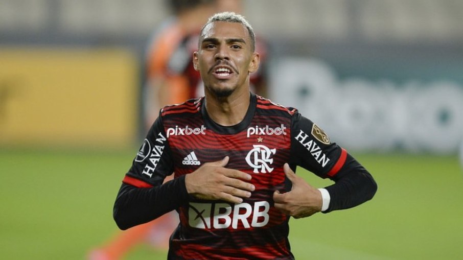 Matheuzinho provocou o Vasco após derrota na Série B
