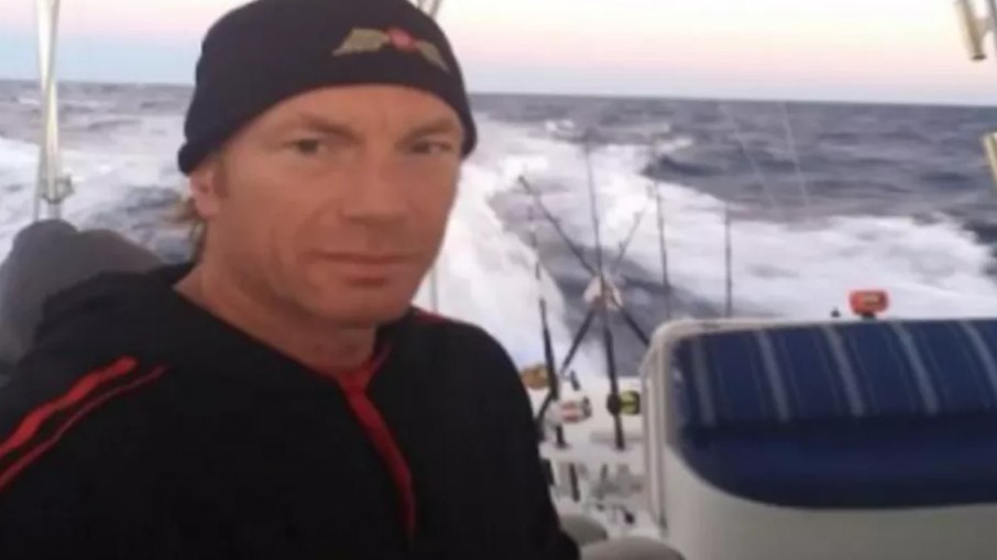 Barco de homem que sumiu na costa da Carolina do Norte foi encontrado nos Açores