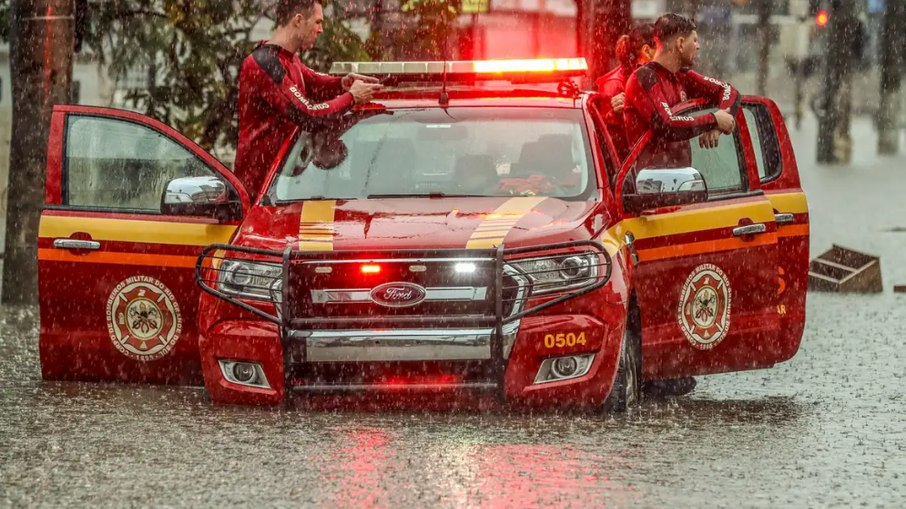 Governo Federal entra em estado de alerta por chuvas fortes na maior parte do Brasil durante este final de semana