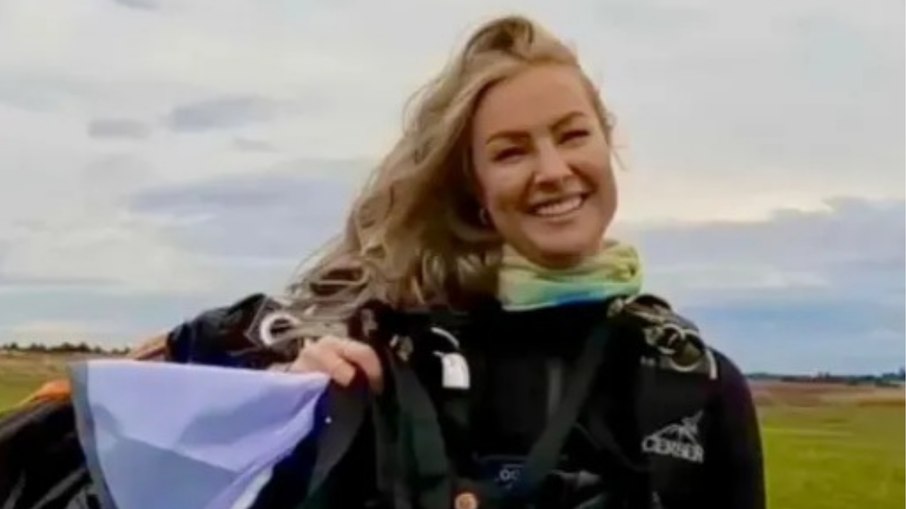 Paraquedista desliga o próprio equipamento e morre