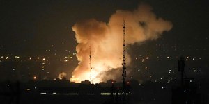 Petróleo sobe 11% após ataques de Israel ao Irã e gera alerta