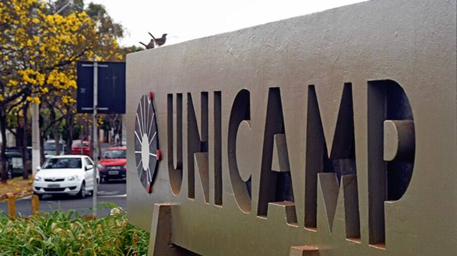 Unicamp tem concurso público aberto com salários de até R$ 7,8 mil.