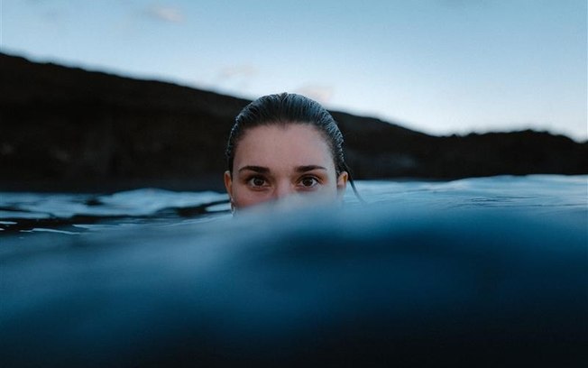 Oftalmologista aborda cuidados para curtir praias e piscinas