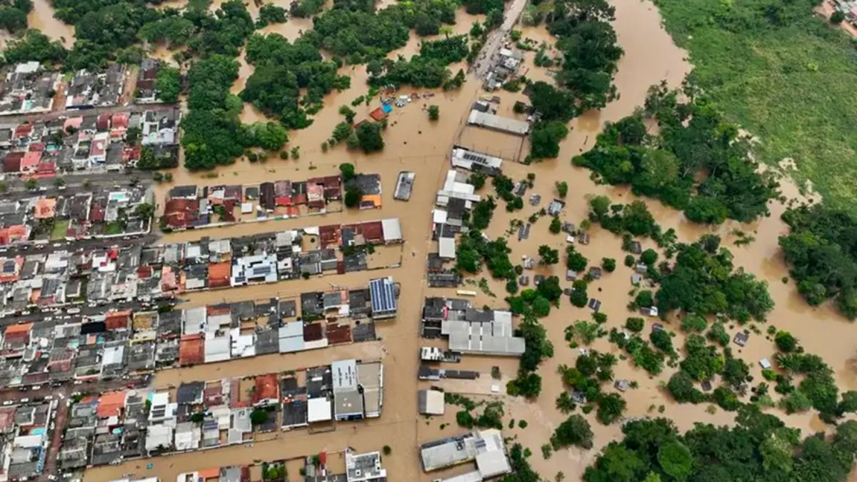 Nível do Rio Acre, na capital Rio Branco, atingiu 17,52 metros no sábado (2)