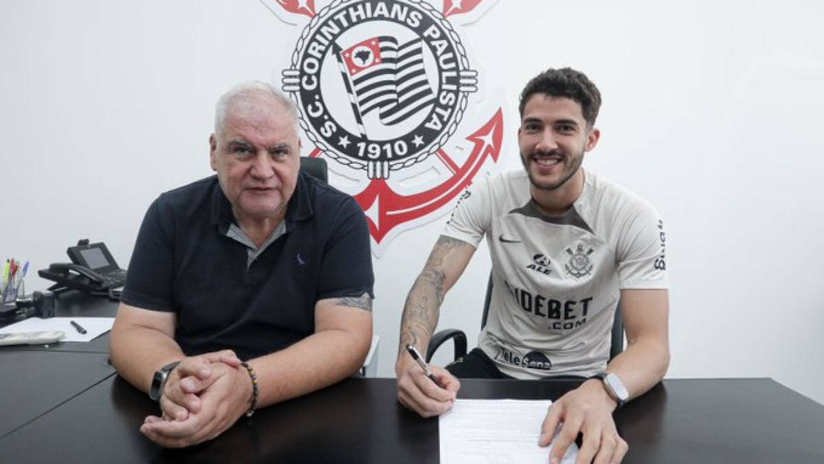 Gustavo Henrique é anunciado como novo reforço do Corinthians