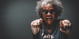 João Rock transforma palco em baile de celebração à música preta