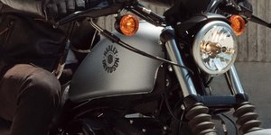 Harley-Davidson confirma o retorno da clássica Sportster 883