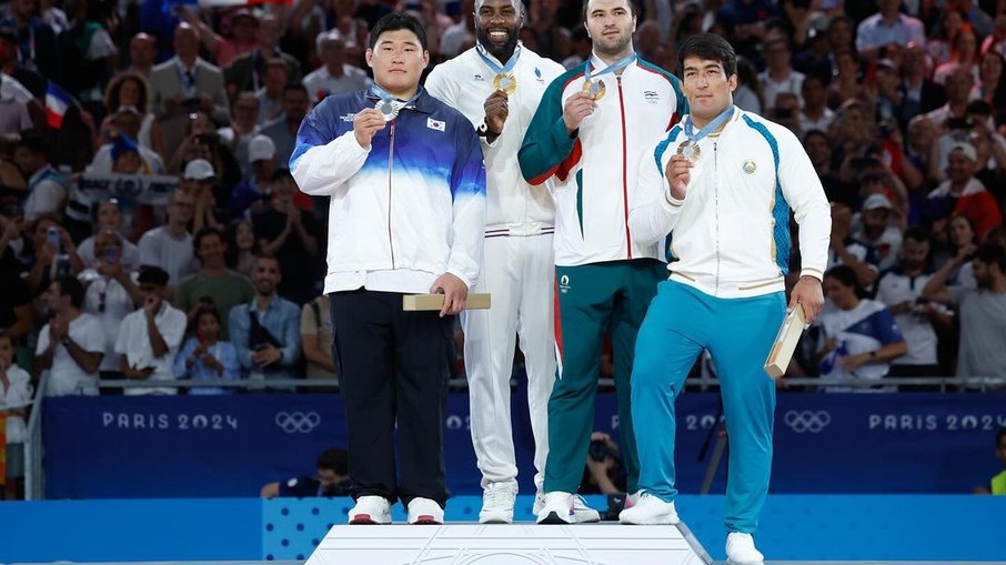 Teddy Riner conquistou seu terceiro ouro individual em Paris